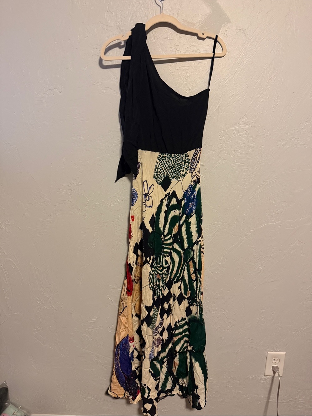 Saaksha & Kinni Sylvia Printed Gown in Black Red Multi Sun Dress Maxi Sundress - Picture 5 of 7